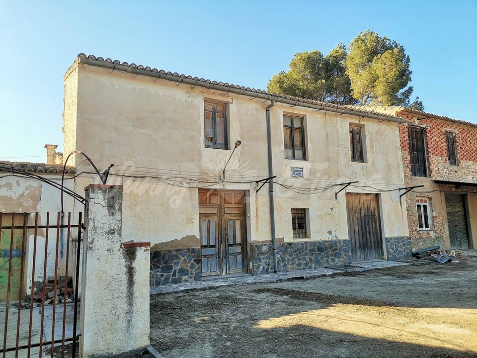 Landsbyhus i Villena, Alicante - foto 1